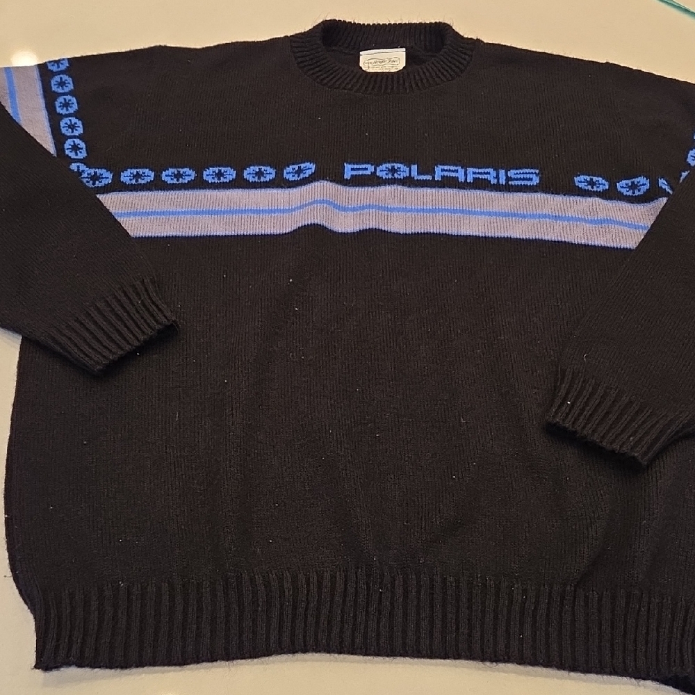 Polaris Men's Black and Blue Crewneck Sweater